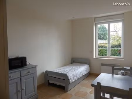 studio meublé orléans