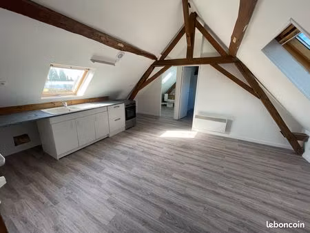 appartement t2 46m² centre ecommoy