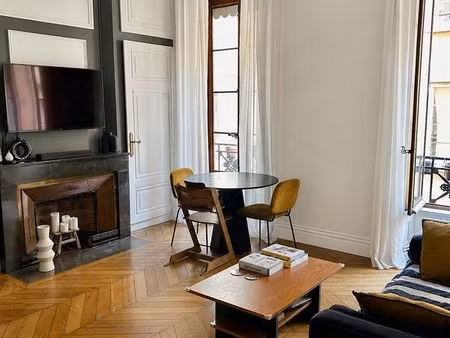appartement t2 bis meublé 57 84 m2 - 1 240 / mois cc