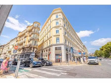investissement locatif – appartement divisé en 8 studios à deux pas de la place masséna