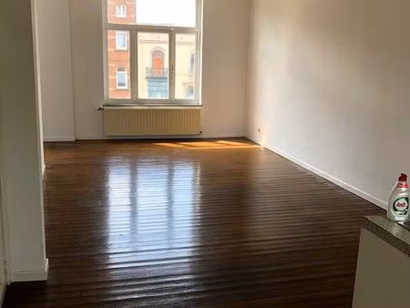 studio à louer à av wielemans 22 forest (vwd18224)