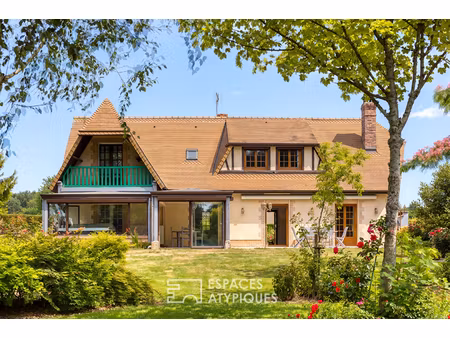 maison contemporaine dans un écrin de verdure