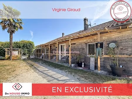 maison familiale rénovée de 6 pièces avec jardin arboré  dépendance  jacuzzi et piscine ho