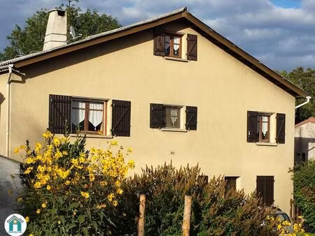 maison - 128m ²