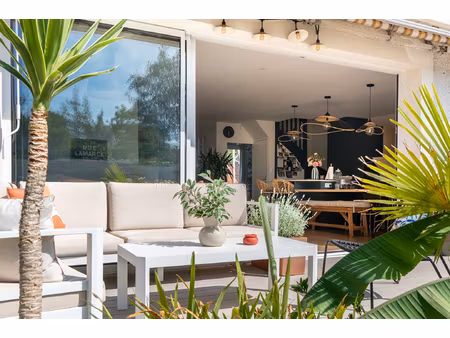 maison rénovée en impasse et sa piscine - orvault petit chantilly