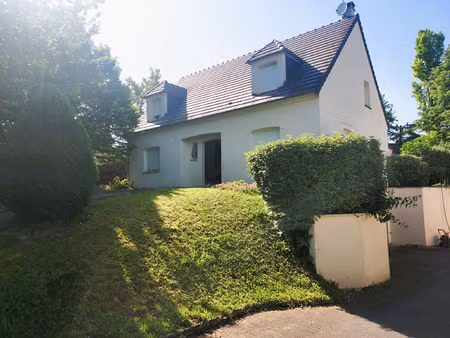 maison saint quentin 6 pièce(s) 150 m2
