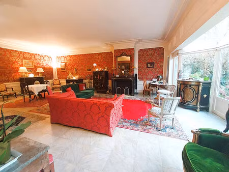 maison saint quentin 8 pièce(s) 270 m2