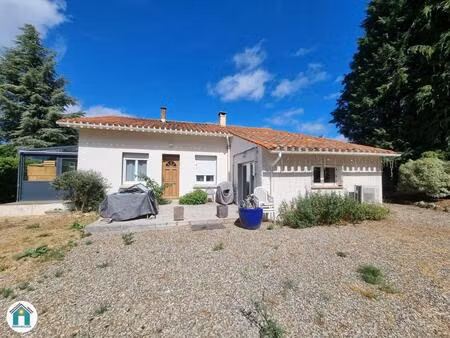 villa - 170m ²