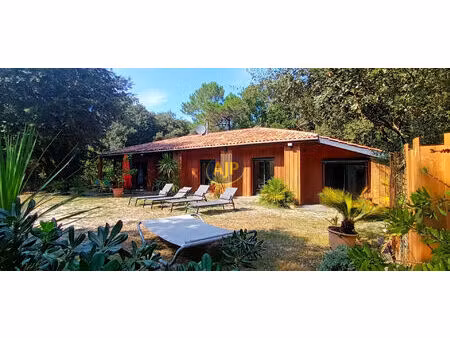 villa soulac sur mer 6 pièce(s) 157.65 m2