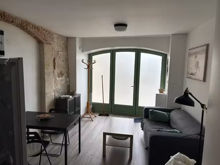 location meublée appartement 1 pièce 26.76 m² à laon (02000)  430 €