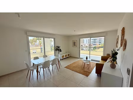 location meublée appartement 3 pièces 64.9 m² à villeneuve-loubet (06270)  2 000 €