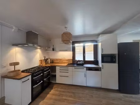 location meublée maison 3 pièces 58.56 m² à versonnex (01210)  2 100 €