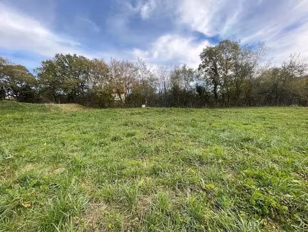 vente terrain 823 m² à plagne (31220)  30 000 €