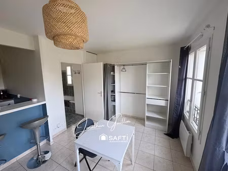 location appartement 1 pièce 25 m² à bailly-romainvilliers (77700)  680 €