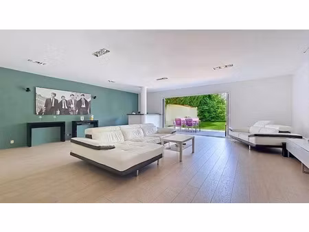 vente maison 5 pièces 210 m² à neuilly-plaisance (93360)  850 000 €