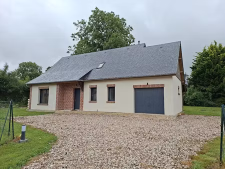 location maison 4 pièces 107.2 m² à saint-benoît-d'hébertot (14130)  1 300 €