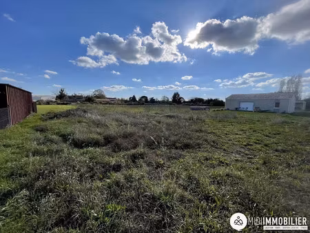 vente terrain à batir 699 m² à albi (81000)  75 000 €
