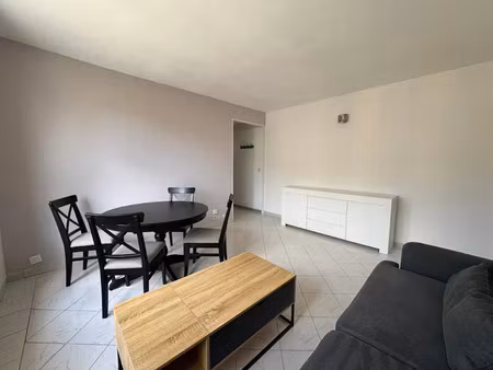 location meublée appartement 3 pièces 53.35 m² à joinville-le-pont (94340)  1 450 €