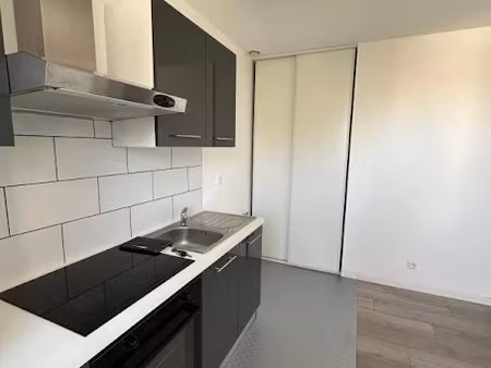 location appartement 2 pièces 41 m² à limoges (87000)  540 €
