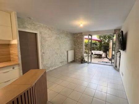 location appartement 2 pièces 40.77 m² à palaiseau (91120)  980 €