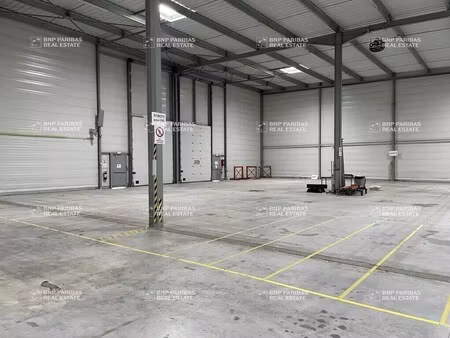 location local d’activités moissy cramayel 77550 3035m²