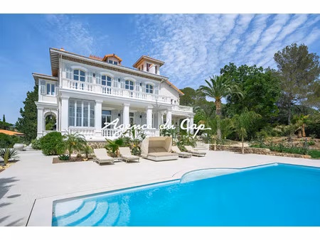vente maison 9 pièces 430 m² saint-raphaël (83700)