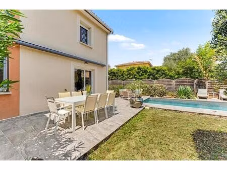 maison t4 de + 86 m² avec jardin  piscine  garage & climatisation – castelginest