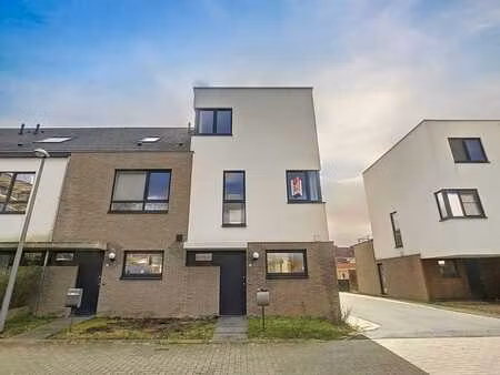maison mitoyenne avec 3 chambres à courtrai