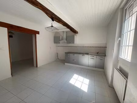 maison de village - 56m ²