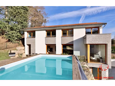 villa d'architecte contemporaine avec piscine