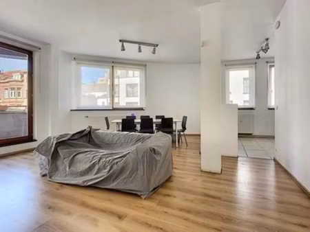 spacieux duplex 2 chambres de 144 m2