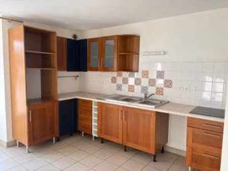 location appartement 3 pièces à boulon (14220) : à louer 3 pièces / 79m² boulon
