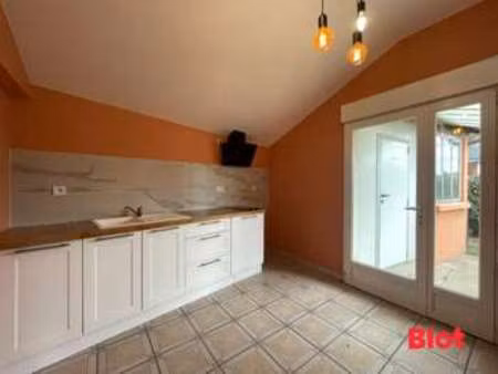 location maison à ercé-en-lamée (35620) : à louer / 72m² ercé-en-lamée