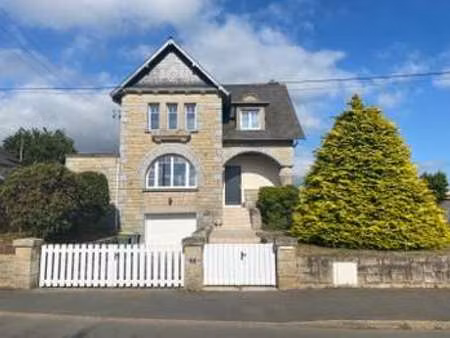 location maison à lanvallay (22100) : à louer / 119m² lanvallay