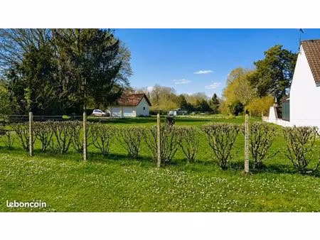 terrain 2 713 m² essertaux