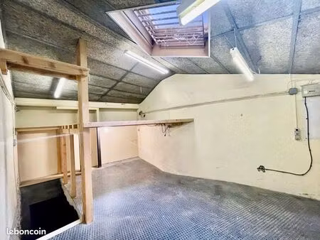hyper-centre clermont local d’activité / stockage / atelier – 50 m² utiles