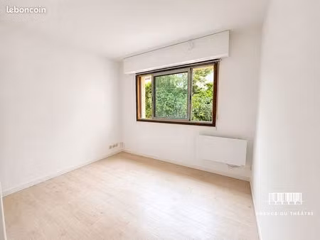 studio 1 pièce 15 m²