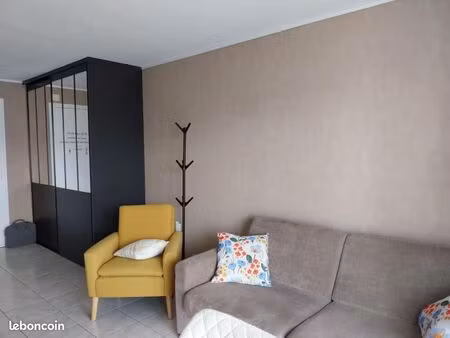 studio 1 pièce 24 m²