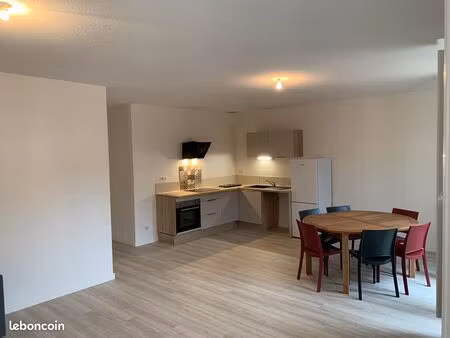 location magnifique t3 villeveyrac