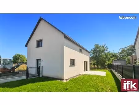 maison 4 pièces 105 m²