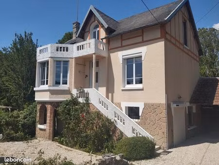 maison non-meublée à louer
