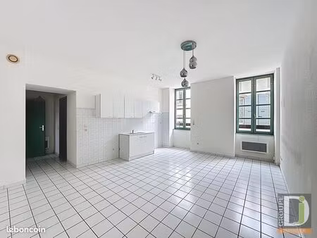appartement 3 pièces 59 m²