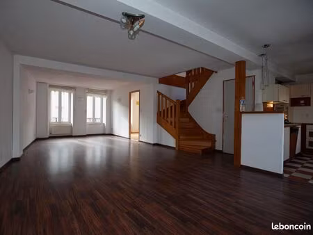 bel appartement duplex