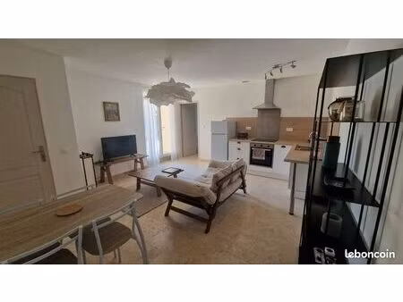 location à l'année meublé 45 m² + terrasse – fontvieille