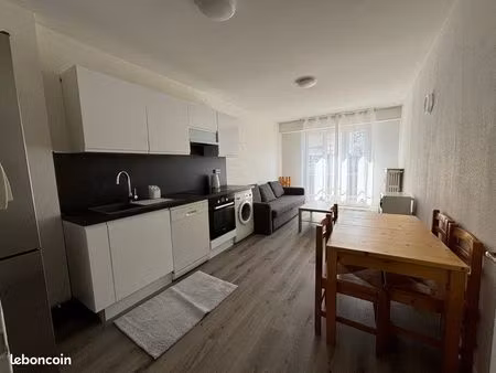 appartement à 50m de la douane
