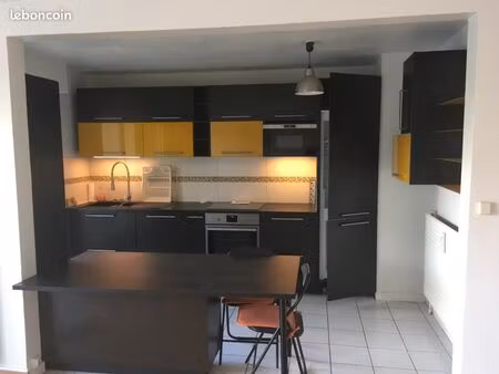 appartement 3 pièces 64 m²