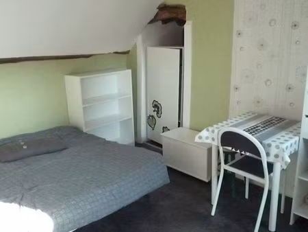studio meublé