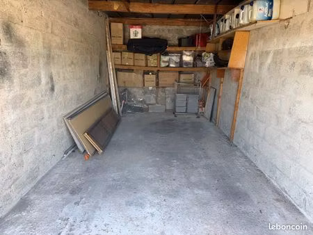 garage de stockage