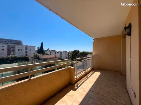 à louer – appartement 2 pièces de 41 m² – quartier des campelières