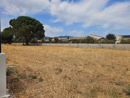 vente terrain 777 m² à gignac (34150)  205 000 €